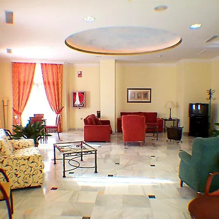 Hotel Mm 3*