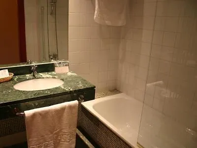 Mm Hotel 3*