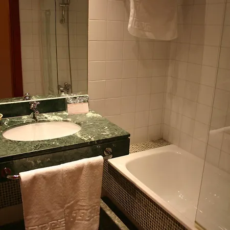Mm Hotel 3*