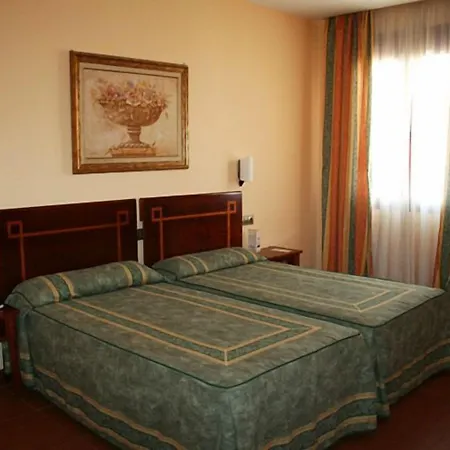Mm Hotel 3*
