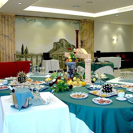 Mm Hotel 3*