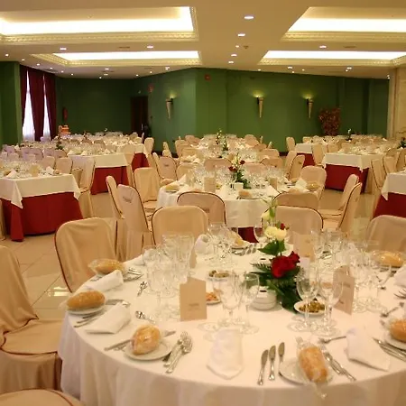 Hotel Mm 3*
